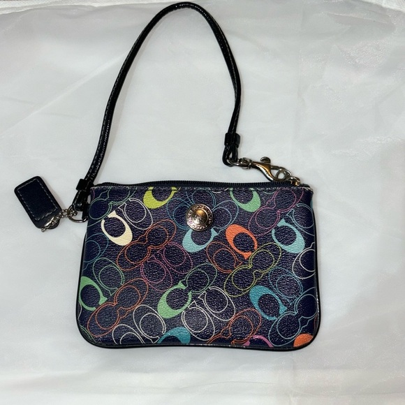 Vintage Coach Chelsea Heritage Navy Wristlet - Picture 1 of 7